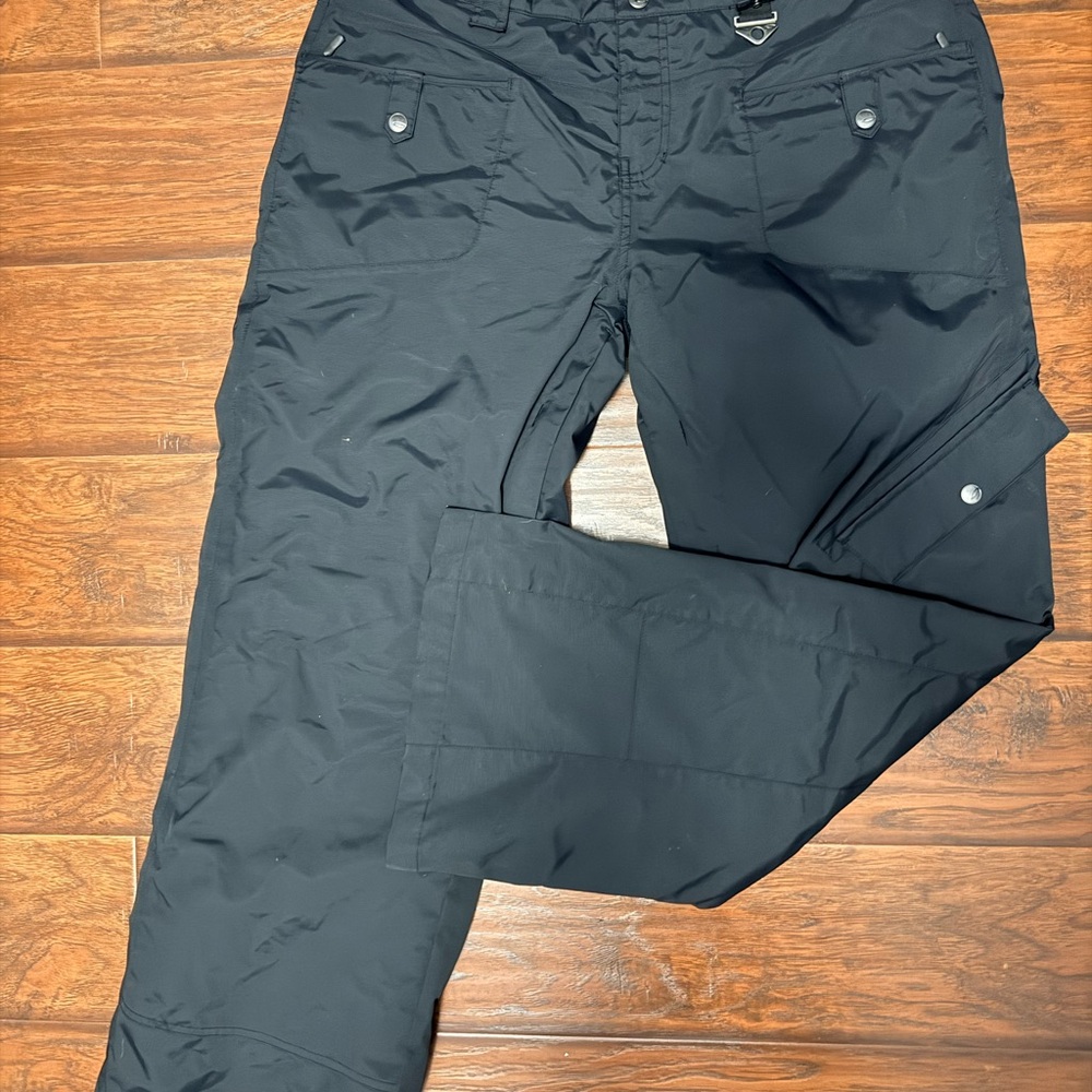 Women’s Black Oakley Ski Pants